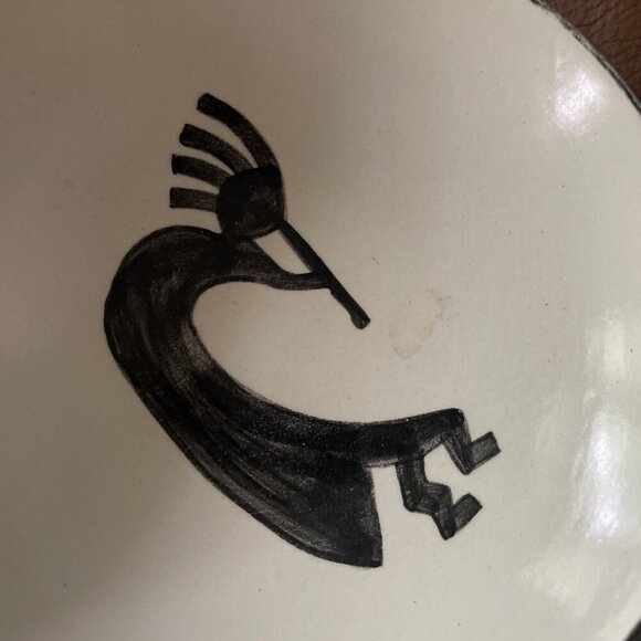 Hotshreds Santa Fe NM Handmade Ceramic Bowl With Kokopelli Design 6.5 Inches - Picture 2 of 7